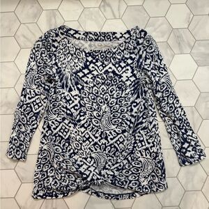 Lilly Pulitzer Navy and White Patterned Women's Top